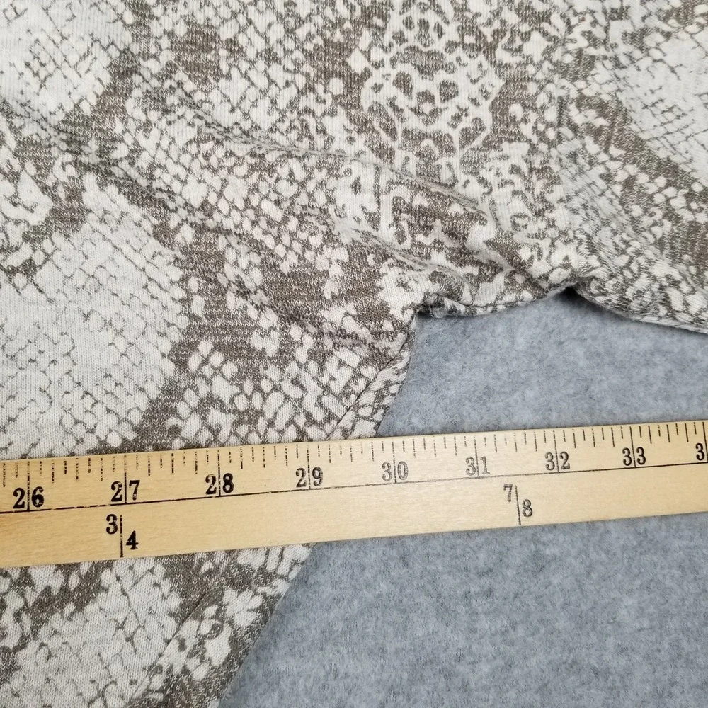 White House Black Market Sweater Womens XL Grey Snake Print V-Neck Dolman Sleeve